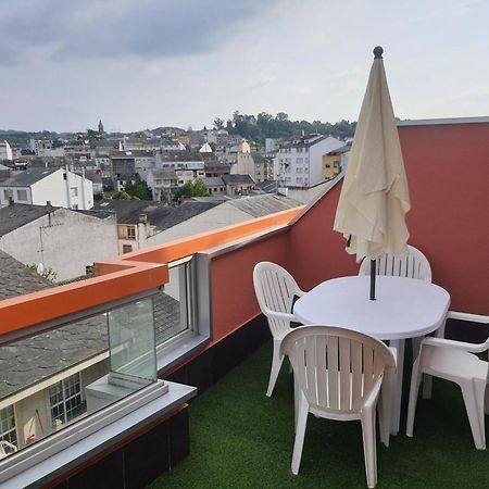 Apartmán Duplex Axl Sarria Exteriér fotografie
